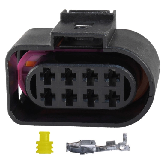 8D0973734 KOSTKA GNIAZDO WTYK ZLACZE GERMANY VW2,8