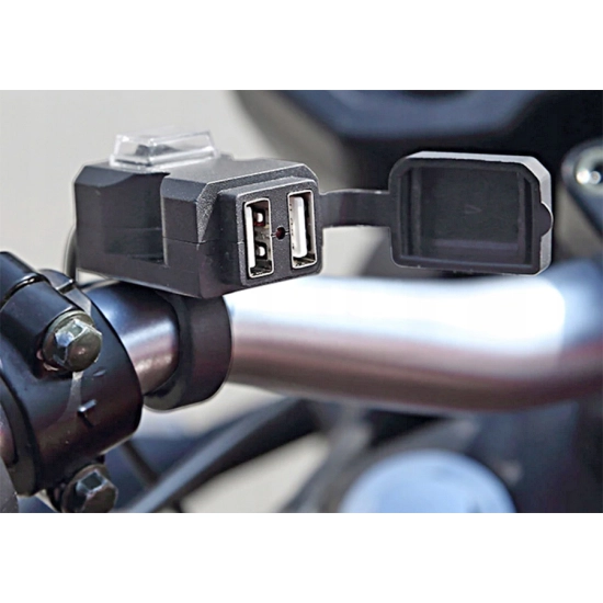 ŁADOWARKA MOTOCYKLOWA QUAD 2x USB 5V 3.1A MOTOR
